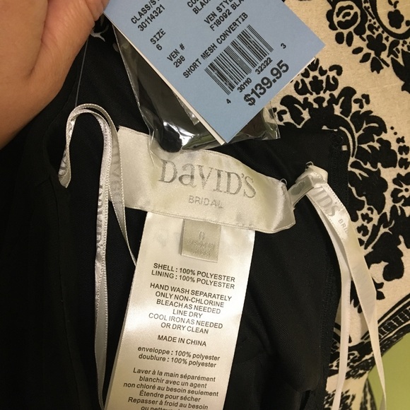 NEW blk short versa dress by David’s Bridal, size6 - Picture 3 of 3